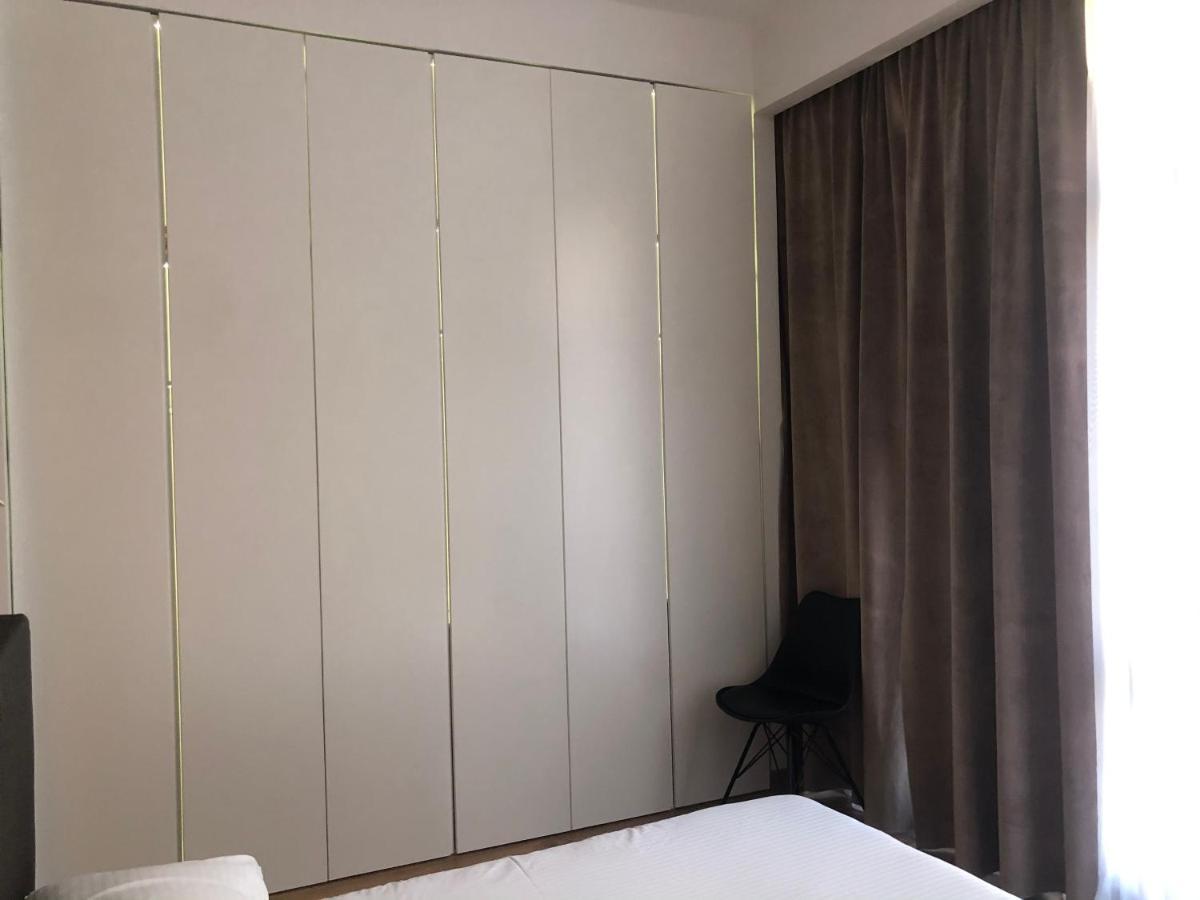 The Laurels - City Center Apartment Тирана Экстерьер фото