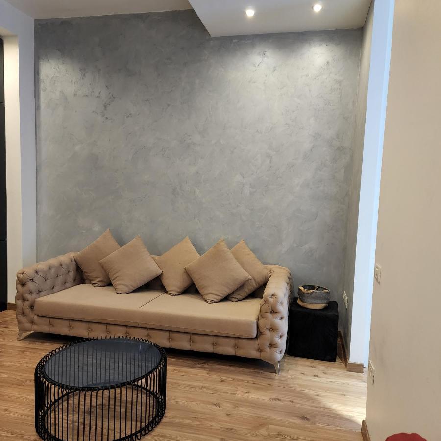 The Laurels - City Center Apartment Тирана Экстерьер фото
